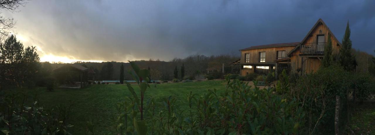 Le Lion D'Or En Perigord Bed & Breakfast Mauzac-et-Grand-Castang Exterior photo