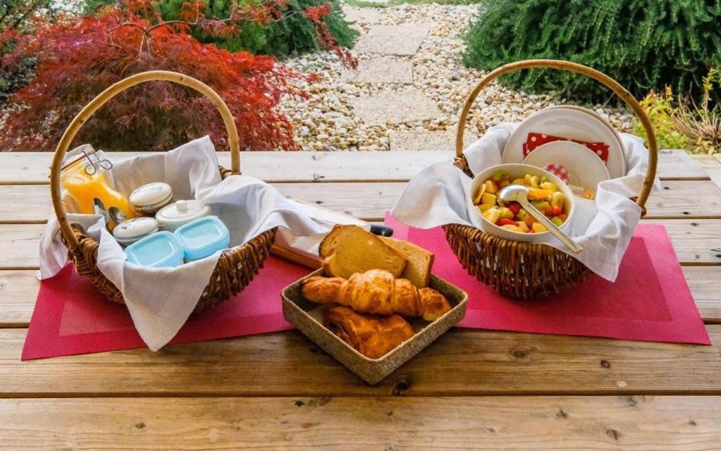 Le Lion D'Or En Perigord Bed & Breakfast Mauzac-et-Grand-Castang Exterior photo